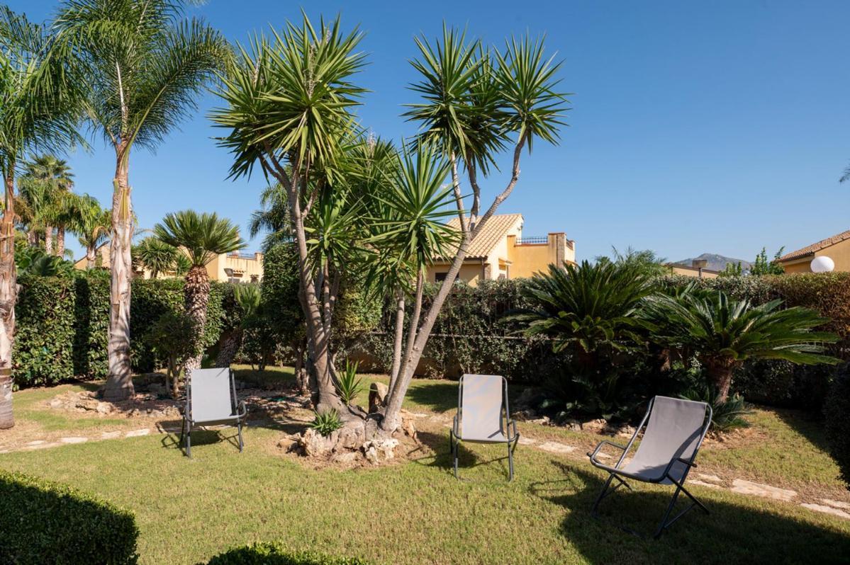Villa Plumeria Кампофеличе-ди-Роччелла Экстерьер фото