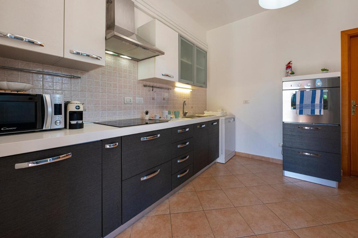 Villa Plumeria Кампофеличе-ди-Роччелла Экстерьер фото